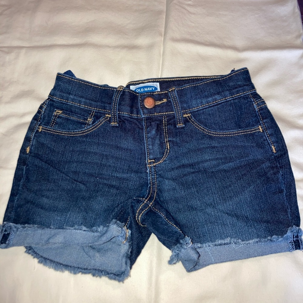 Old Navy jean shorts size 7